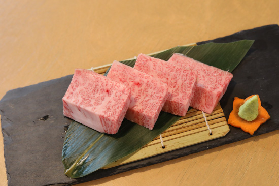 焼き肉レストラン阿吽　Restaurant Ah-Un 