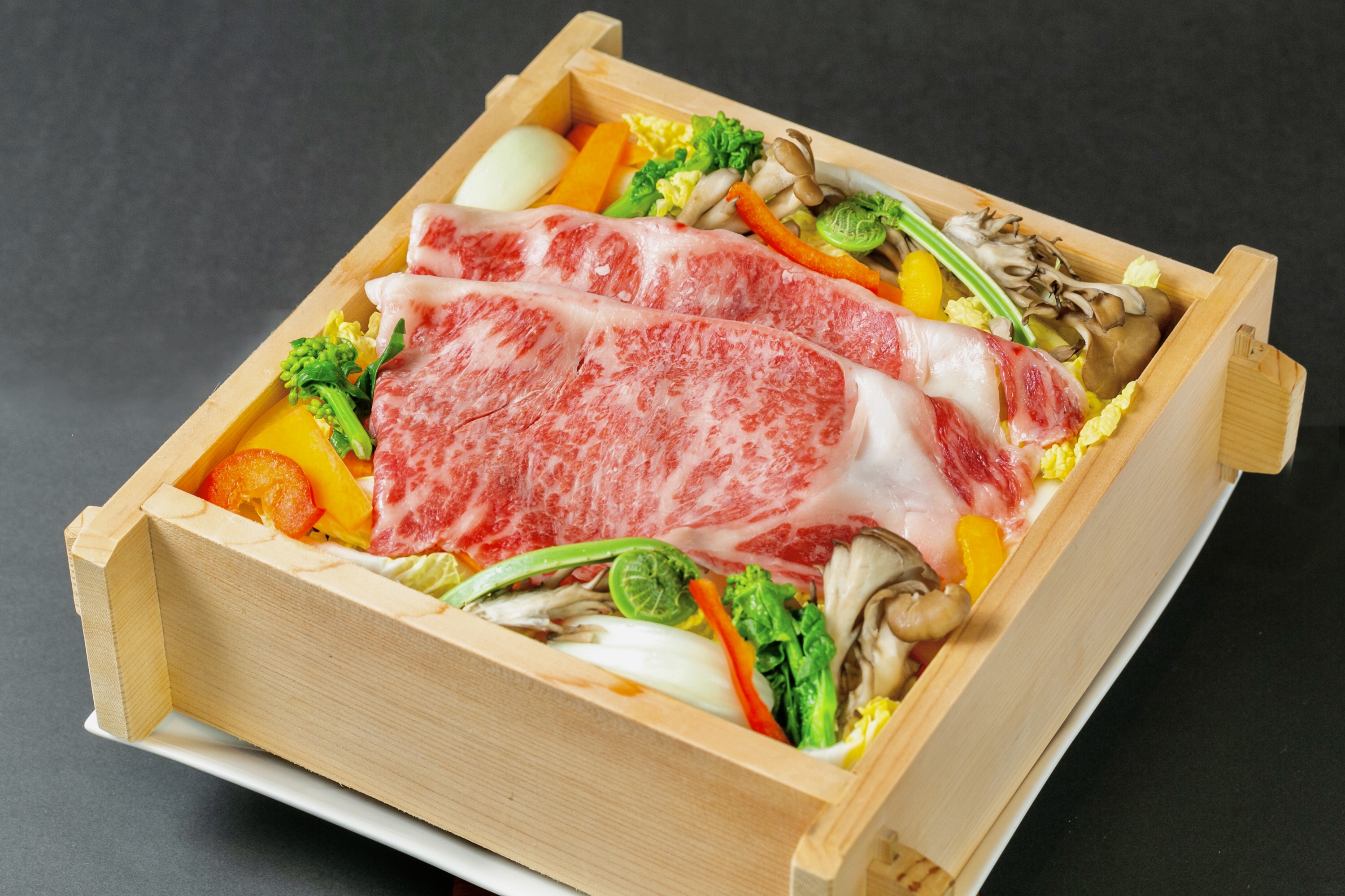 IZAKI Japanese Restaurant / 料理 ゐざき